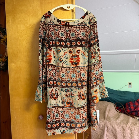 Willow & Clay Dresses & Skirts - NWT Willow & Clay Multicolor Bohemian Long Sleeve Dress